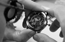 手表外观刮痕修复方法与技巧